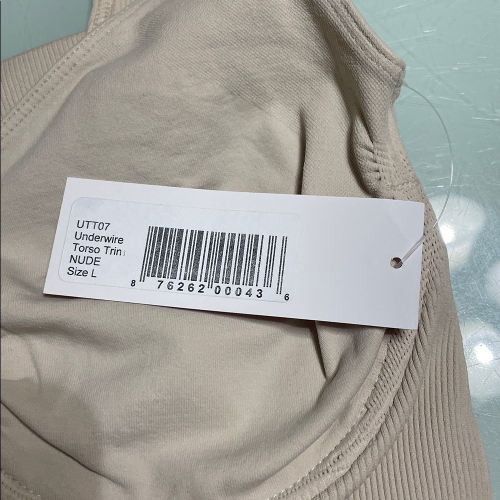 Uniqlo Light Tan Ribbed Top - Picture 6 of 6